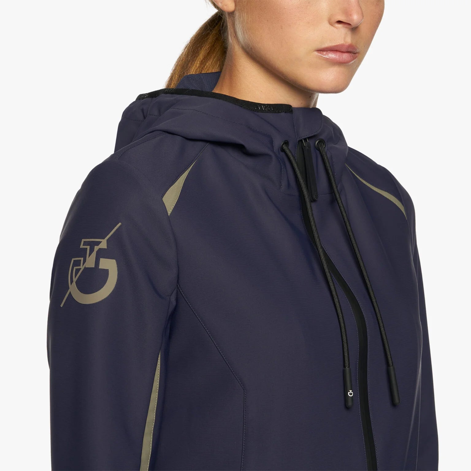 CAVALLERIA TOSCANA WOMENS TEAM HIGHLIGHT JERSEY HOODED SOFTSHELL