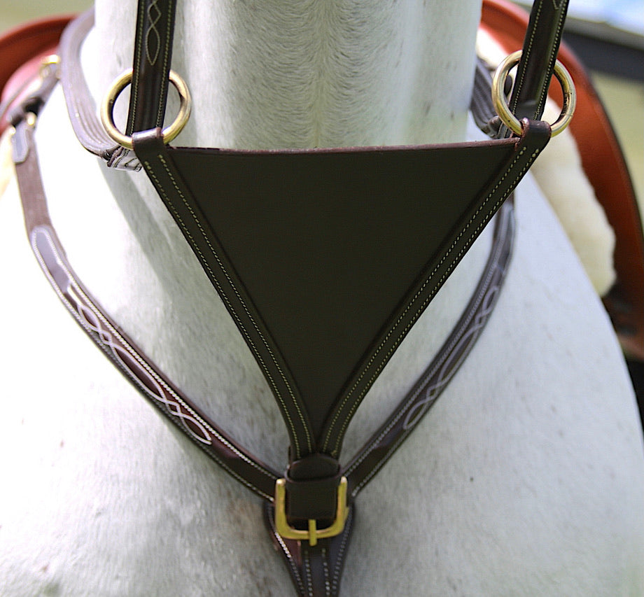 AVILA EQUESTRIAN BIB MARTINGALE ATTACHMENT (BRASS)