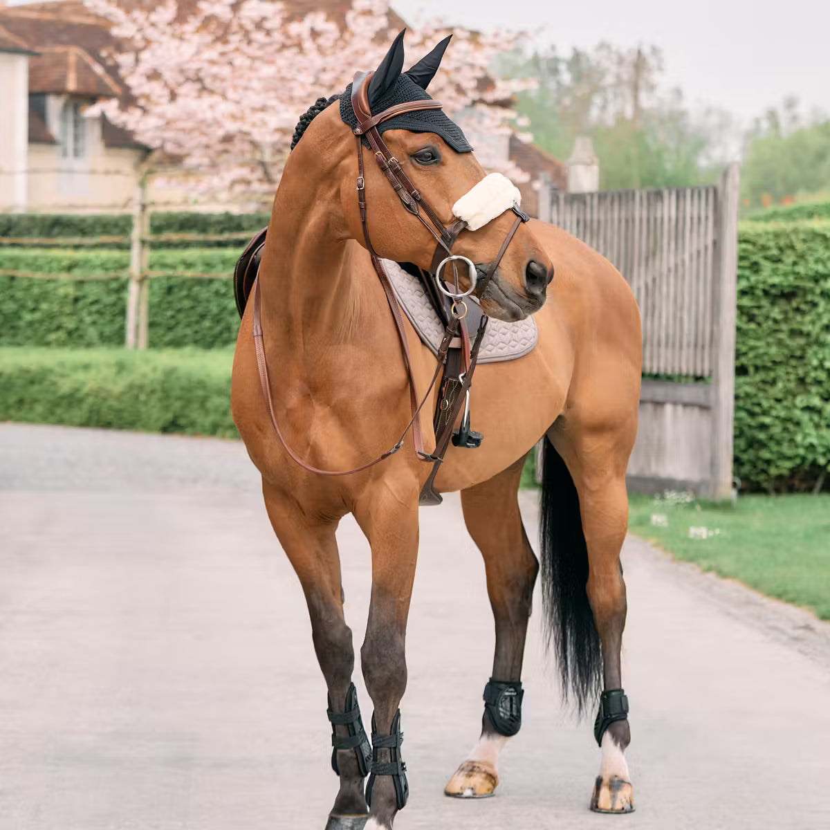 KENTUCKY HORSEWEAR Sheepskin Noseband Cover